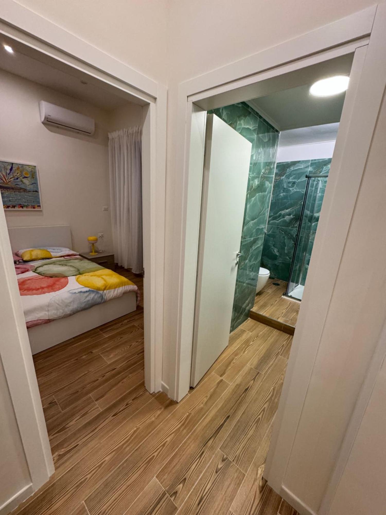 Apartmán La Dimora Di Cinzia Neapol Exteriér fotografie
