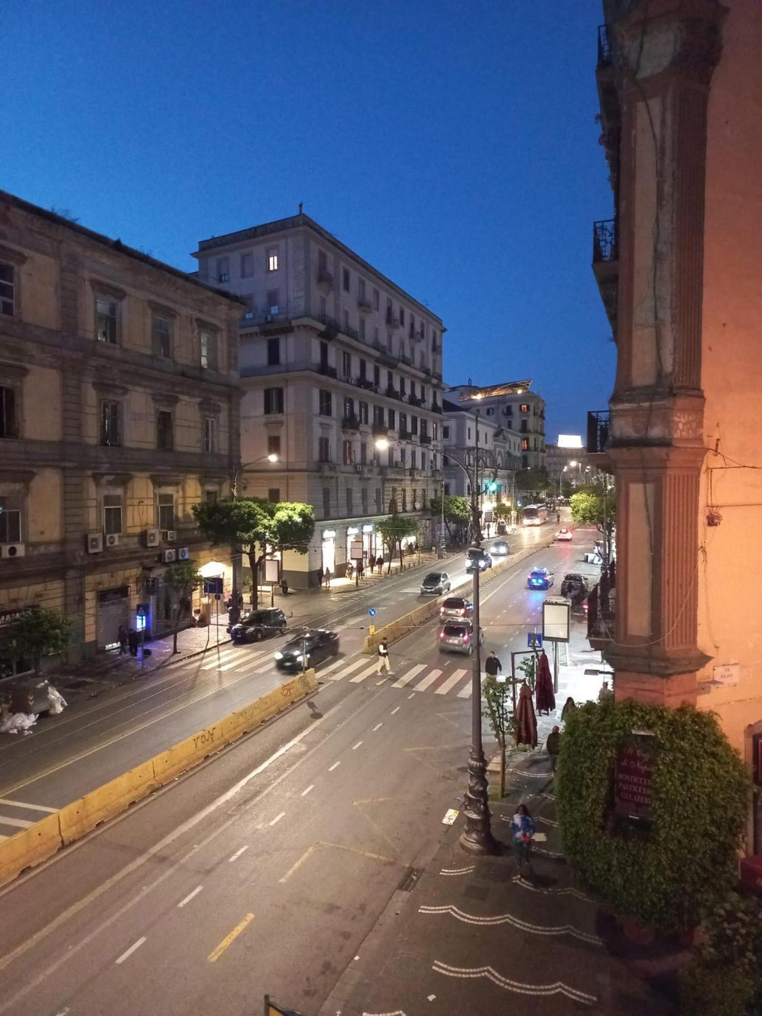 Apartmán La Dimora Di Cinzia Neapol Exteriér fotografie